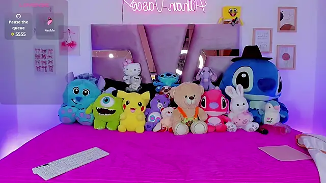 femboy-20 online show from March 7, 10:36 pm