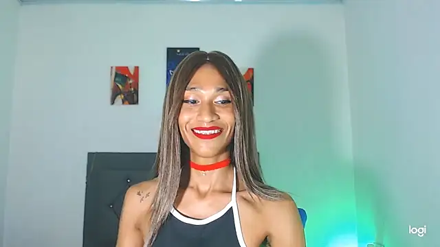 red veltet online show from March 12, 7:30 pm