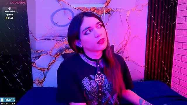 MaeveKuro online show from March 13, 3:23 am