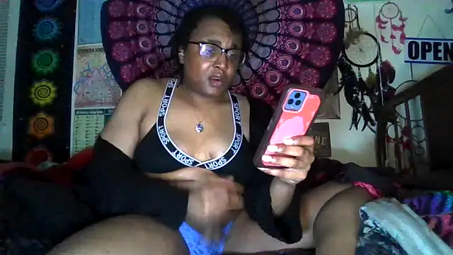 GardeniaFields online show from April 4, 11:41 am