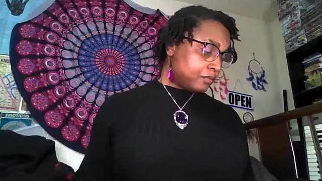 GardeniaFields online show from April 16, 7:20 am