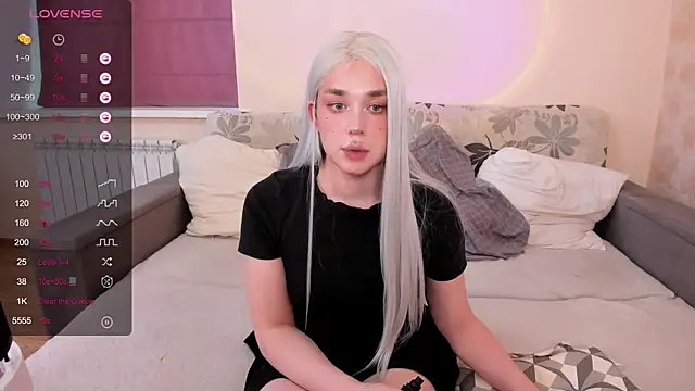 Snapshot of Hentailove20 chatting on September 28, 12:59 pm Hentailove20 online show from September 28, 12:59 pm