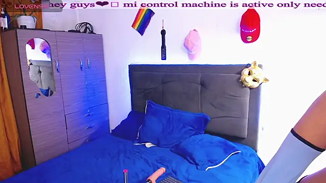 Kandy Bellerose online show from November 13, 4:21 am