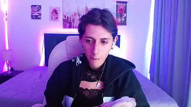 goth minerva online show from December 17, 1:38 pm