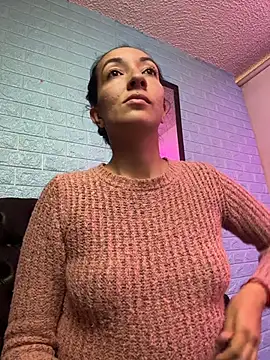 SALOME KORLAND online show from April 7, 5:14 pm