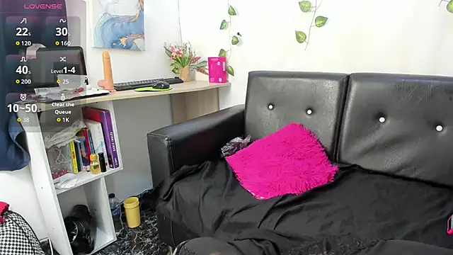 Mishell Bons online show from November 3, 7:24 pm