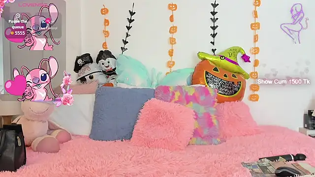 Ariana-Fernandez online show from October 30, 12:15 pm