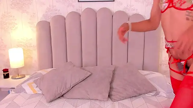 ShaynaHosk online show from February 14, 5:37 am