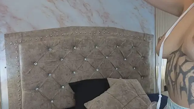 AnastasiaColeman online show from April 15, 7:52 pm