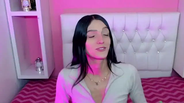 x isabella x online show from June 10, 4:12 am
