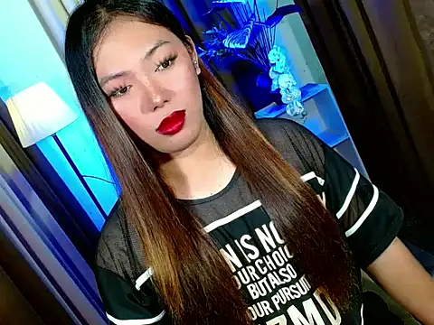 bigfattycocksonya27 online show from February 12, 11:05 am