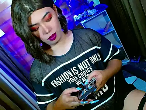 bigfattycocksonya27 online show from April 24, 8:50 am