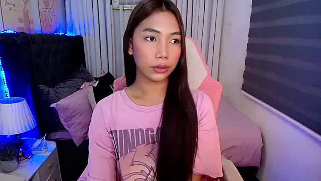 naughtyjayde online show from June 27, 8:37 pm