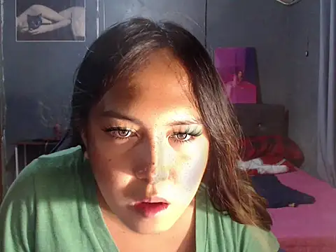 urtranspinay online show from April 14, 5:51 pm