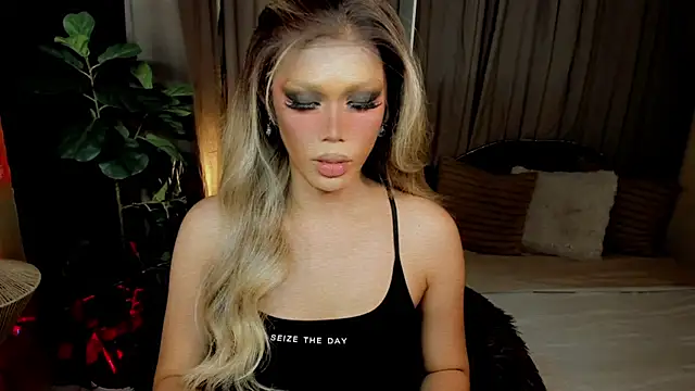 Candicebloom online show from April 4, 11:02 pm