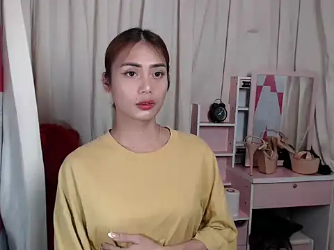 miss-miya online show from October 30, 2:49 pm