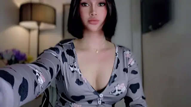 anna lala7 online show from April 6, 8:20 pm