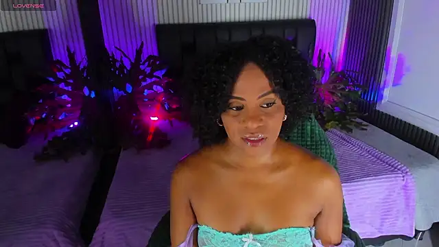 AriebonyBrooke online show from March 10, 11:46 am