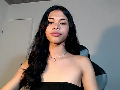 urcurlydiva online show from November 2, 1:53 pm