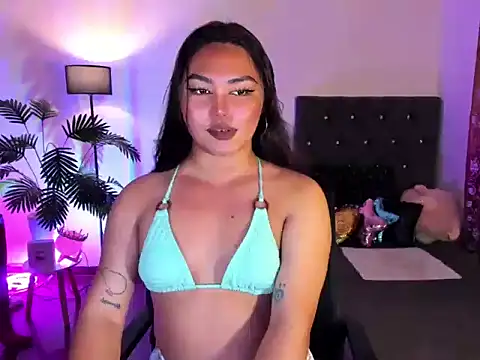 Unique Maya online show from April 22, 11:17 am