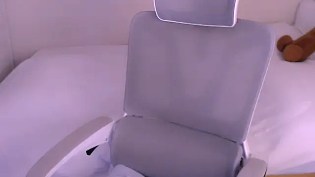 juliarichards online show from July 14, 2:05 am