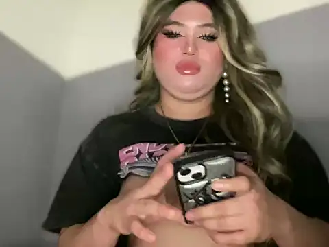 Naughtyrosecum online show from October 4, 3:57 pm