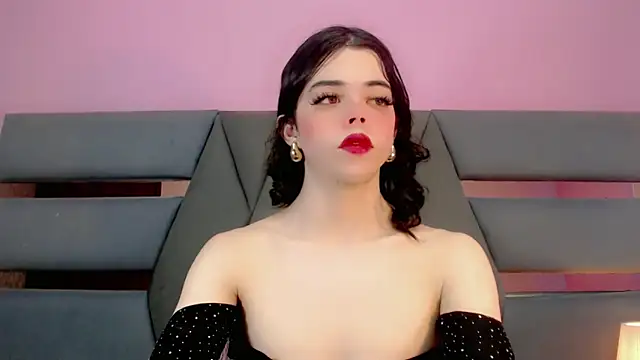 Snapshot of SabrinaAbasali chatting on October 21, 9:16 pm SabrinaAbasali online show from October 21, 9:16 pm