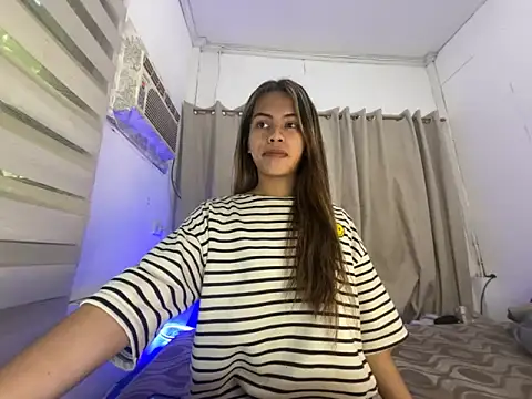 serpenthena goddess online show from October 24, 4:39 am