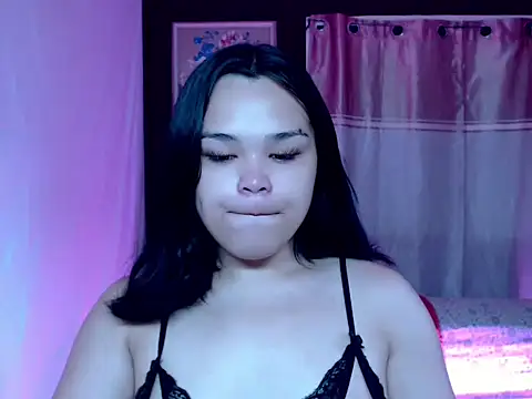 millany69 online show from June 11, 7:39 am