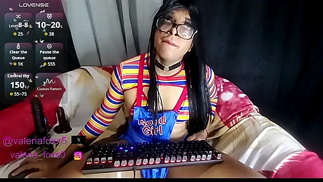 valeriafoxx3 online show from November 24, 10:44 pm