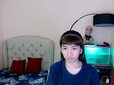 ShantalFoxxy  online show from March 13, 2:28 am