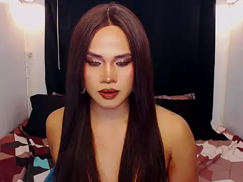 YllanaAltheaXxX online show from February 3, 7:24 am