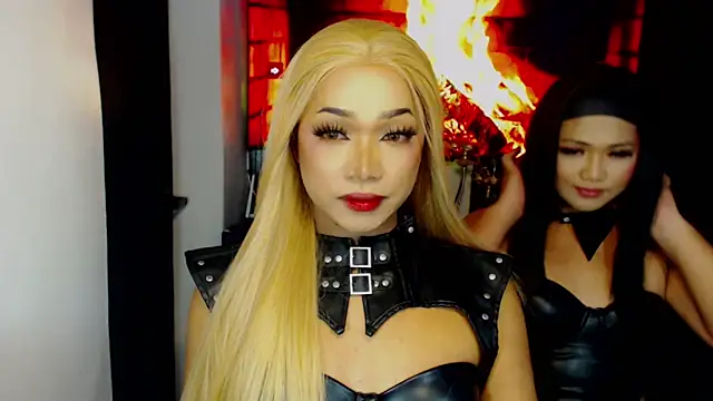 foxclassyramona ts online show from May 8, 11:18 am