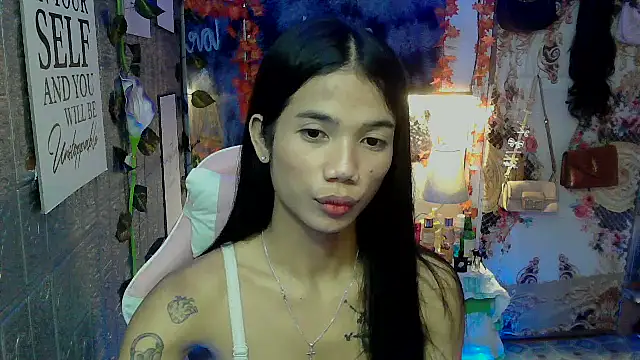 Snapshot of obedient_slave4u chatting on October 4, 7:47 pm obedient slave4u online show from October 4, 7:47 pm