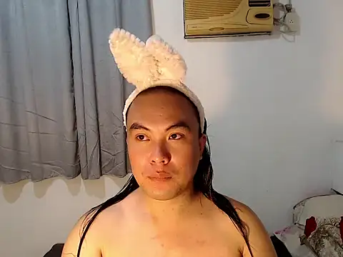 asianayumi online show from March 22, 12:32 pm