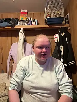 KadiSparkle online show from January 6, 2:26 am