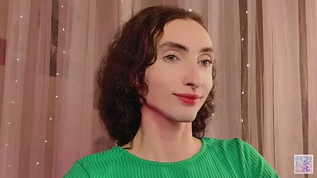 Queen of tease online show from November 9, 9:04 pm