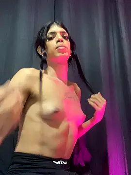 Snapshot of Lady_Dirty444 chatting on October 23, 8:29 am Lady Dirty444 online show from October 23, 8:29 am