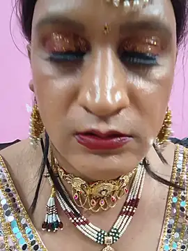 Naughty kamini online show from June 7, 8:28 pm