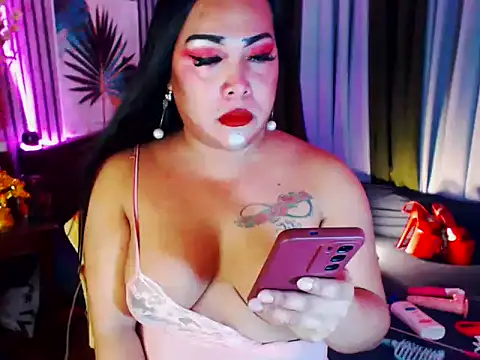 CumFactoryLuna online show from March 27, 9:32 am