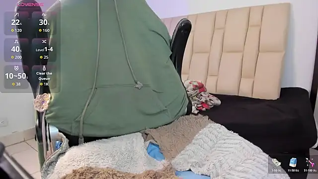 blue wxw online show from February 13, 7:59 am