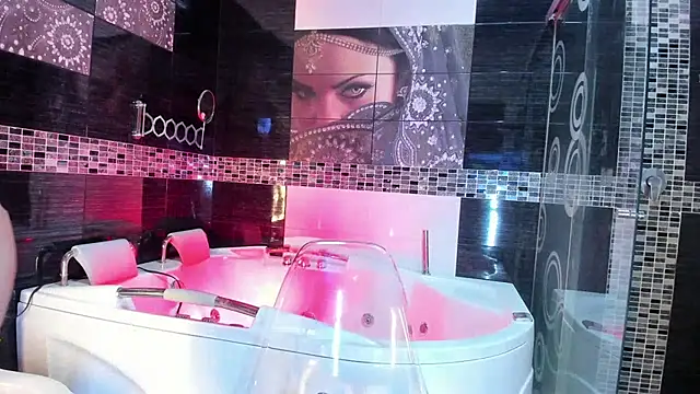 Snapshot of Annie_Addyson chatting on September 22, 10:04 pm Annie Addyson online show from September 22, 10:04 pm