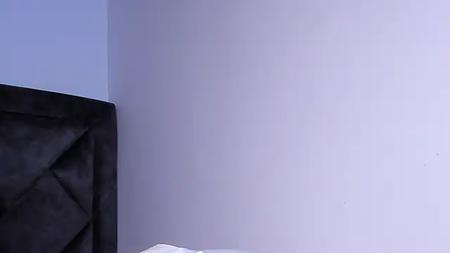 SamanthaRivas  online show from November 14, 1:02 am