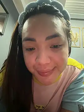Snapshot of seductiveyumeko69 chatting on October 23, 2:32 pm seductiveyumeko69 online show from October 23, 2:32 pm