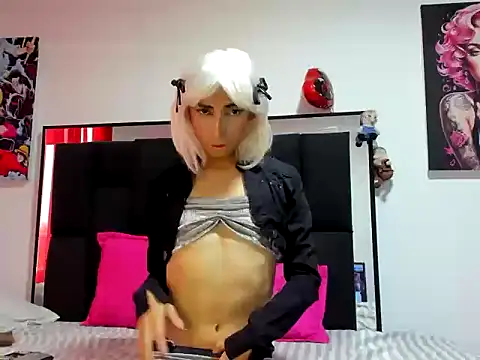 xamila muaa online show from November 18, 12:27 pm