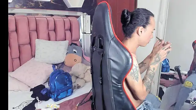 sara slut21 online show from February 4, 8:38 pm