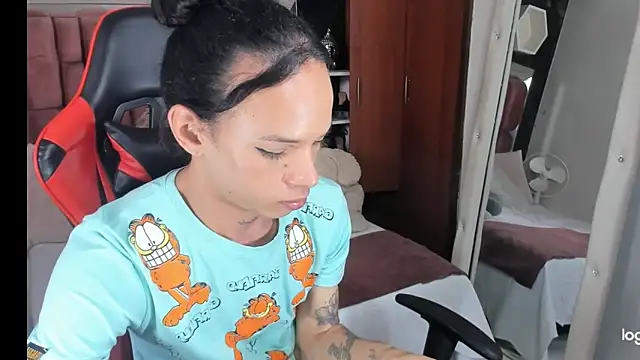 sara slut21 online show from February 9, 8:34 pm