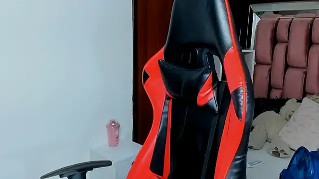 sara slut21 online show from March 18, 12:13 am