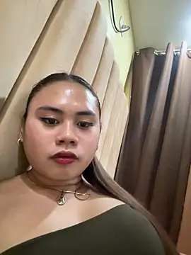 Annafoxy2xx online show from July 27, 3:30 pm