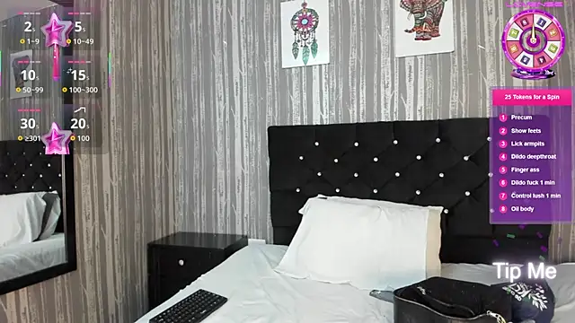 Snapshot of Hailey_johnsonn chatting on September 21, 4:46 pm Hailey johnsonn online show from September 21, 4:46 pm